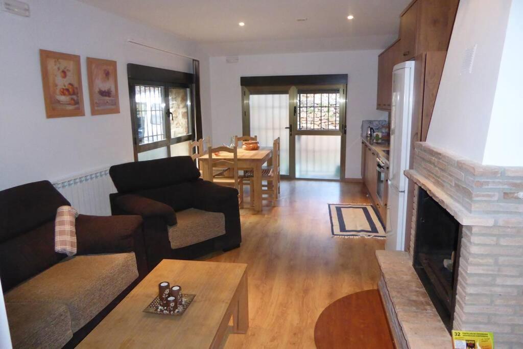 Casa Rural El Silvestrito Valdegena المظهر الخارجي الصورة